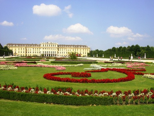 Schönbrunn sarayı